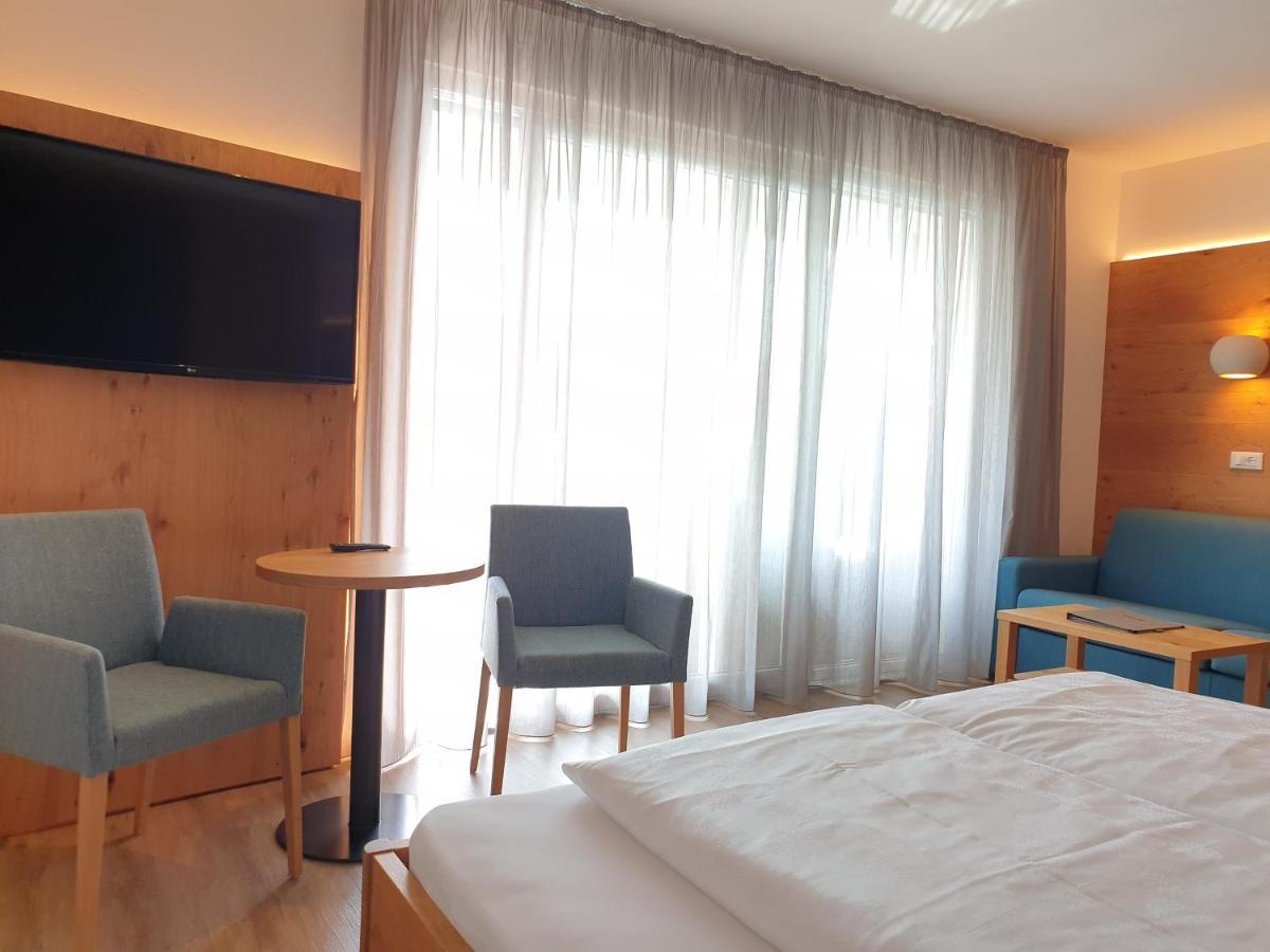 Hotel Garni Herz 티롤로 외부 사진