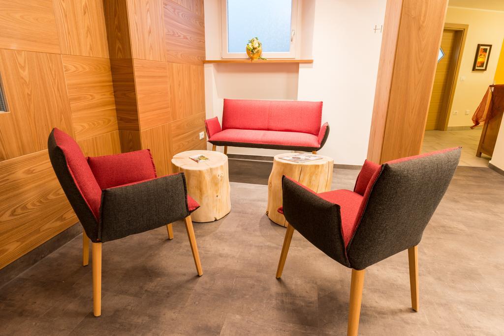 Hotel Garni Herz 티롤로 외부 사진