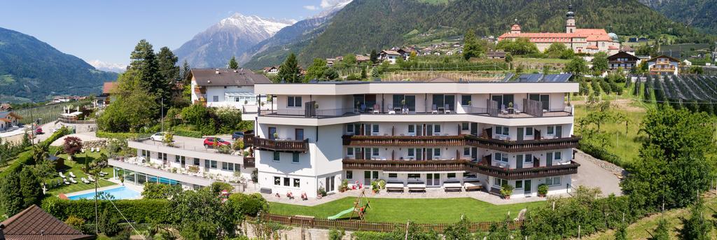 Hotel Garni Herz 티롤로 외부 사진